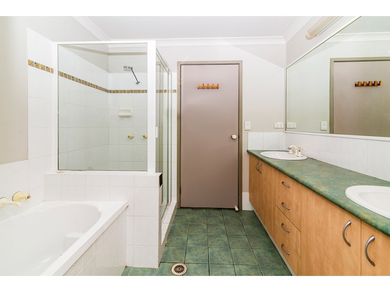 7/6 White Street, Southport QLD 4215