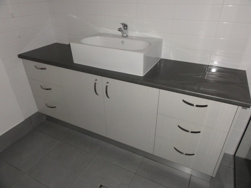 1/6 Eurimbula Court, Paradise Point QLD 4216