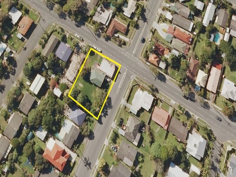 79 Robert Street, Labrador QLD 4215