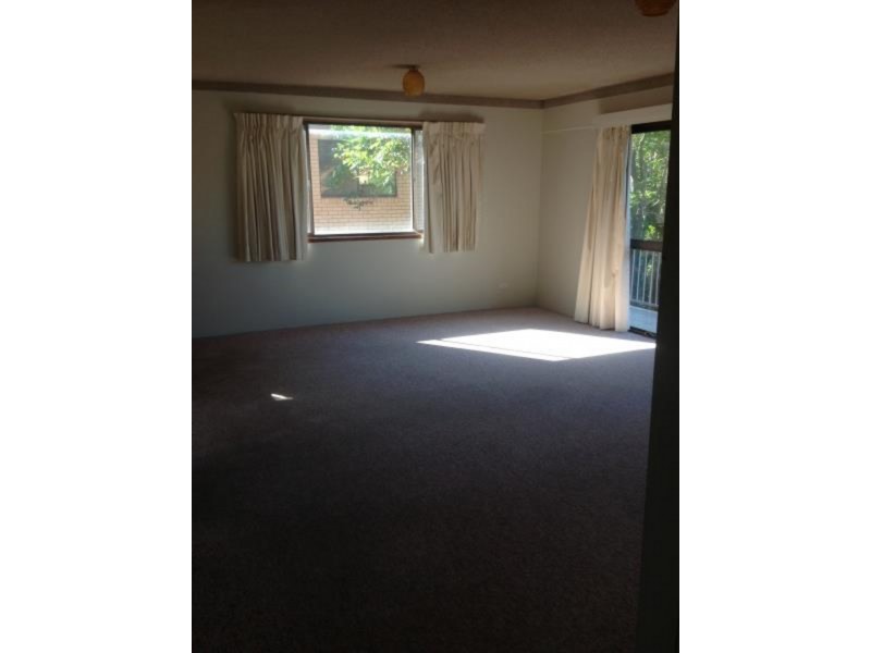 UNIT 3/11 BAKER AVE, Labrador QLD 4215