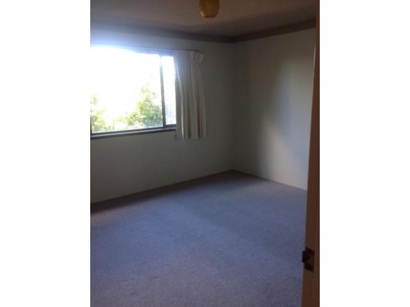 UNIT 3/11 BAKER AVE, Labrador QLD 4215