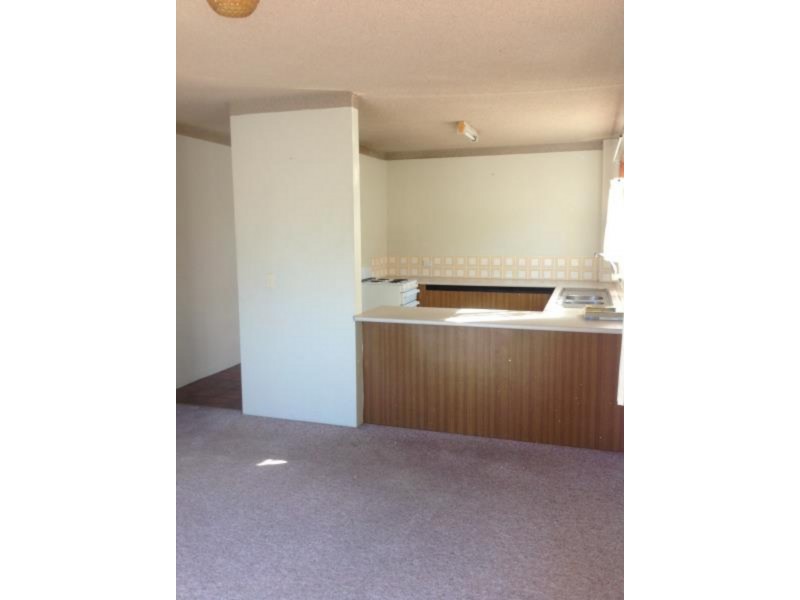 UNIT 3/11 BAKER AVE, Labrador QLD 4215