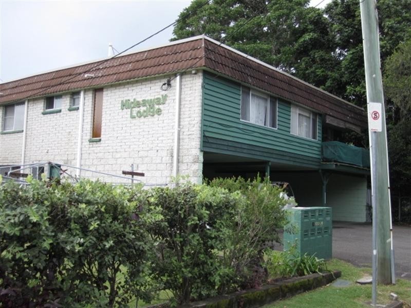 1/10 Tuesley Esmt, Southport QLD 4215