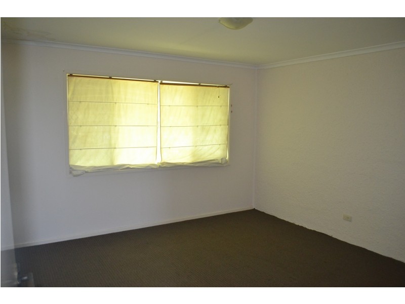 1/10 Tuesley Esmt, Southport QLD 4215