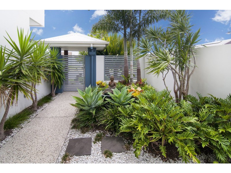 35 Harbourvue Court, Helensvale QLD 4212