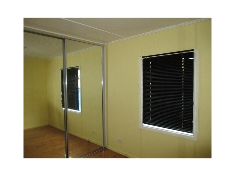 34 Parr Street, Biggera Waters QLD 4216