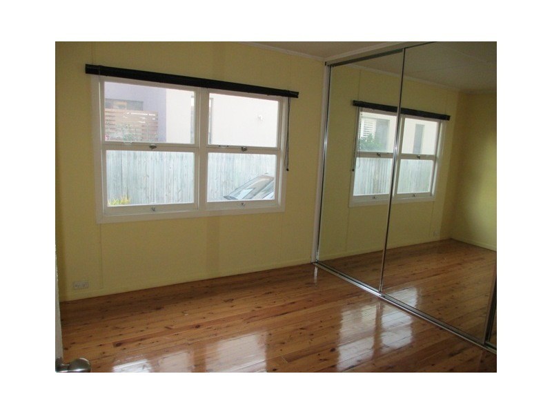 34 Parr Street, Biggera Waters QLD 4216