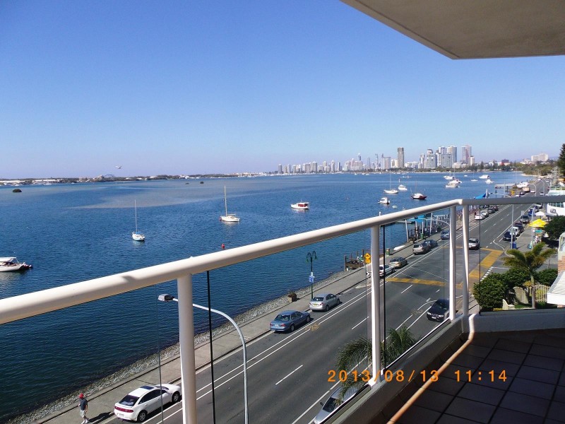 12/318 Marine Pde, Labrador QLD 4215