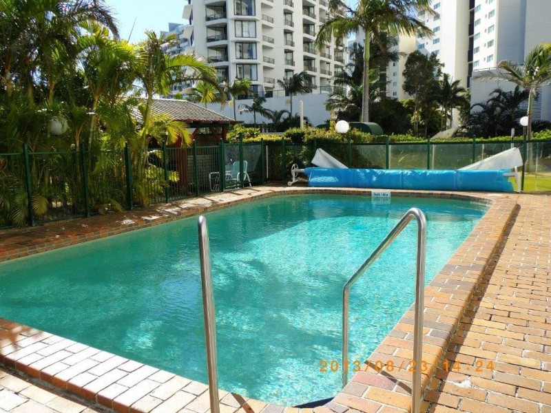 12/318 Marine Pde, Labrador QLD 4215