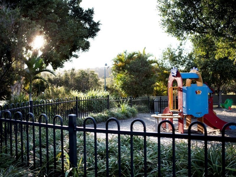 Pacific Pines QLD 4211