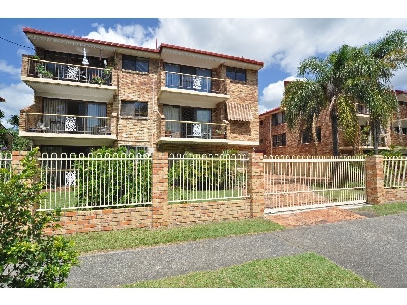 11/6 Broad Street, Labrador QLD 4215