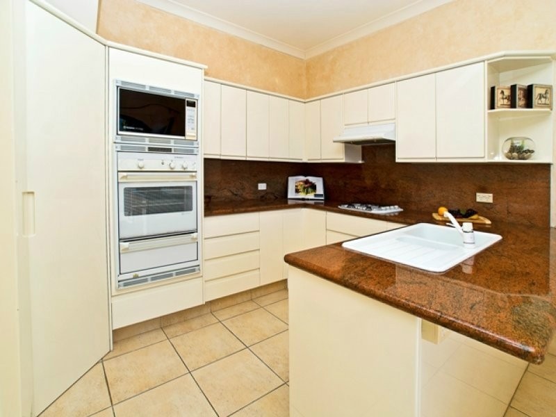 63/3 LEE RD, Runaway Bay QLD 4216