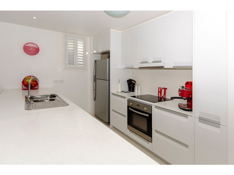 6/31 Loder Street, Biggera Waters QLD 4216