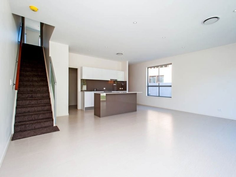 1/10 COMPASS DRIVE, Biggera Waters QLD 4216