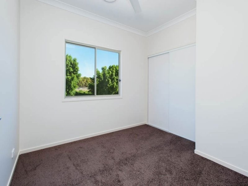 1/10 COMPASS DRIVE, Biggera Waters QLD 4216