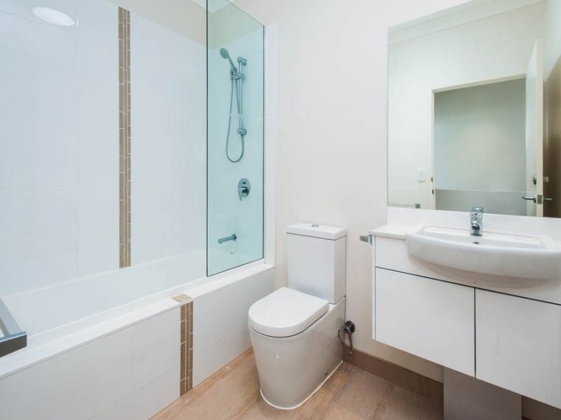 1/10 COMPASS DRIVE, Biggera Waters QLD 4216