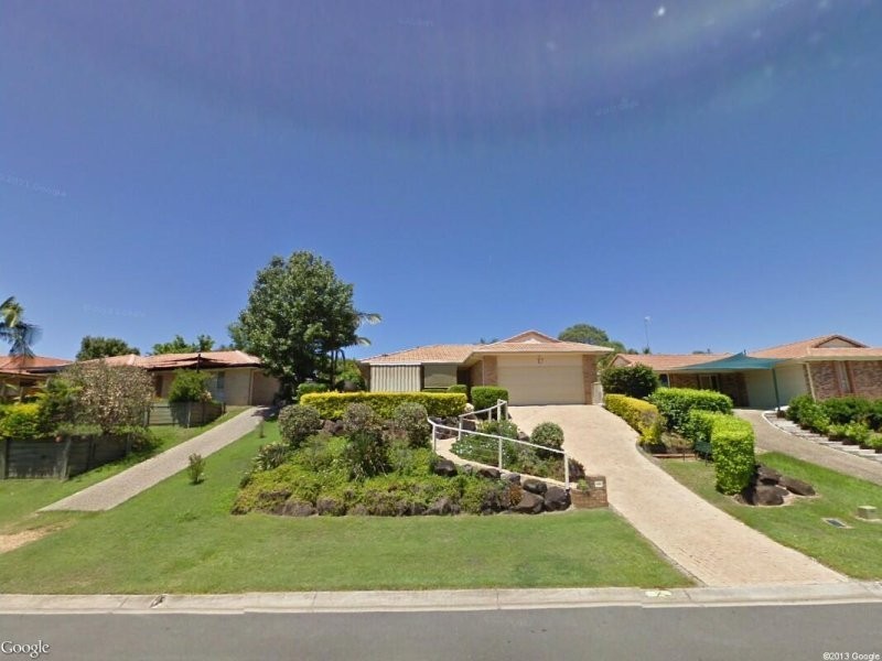 17 Cootharaba Drive, Helensvale QLD 4212
