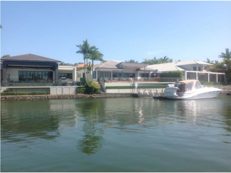 7306 BAYSIDE CLOSE, Sanctuary Cove QLD 4212