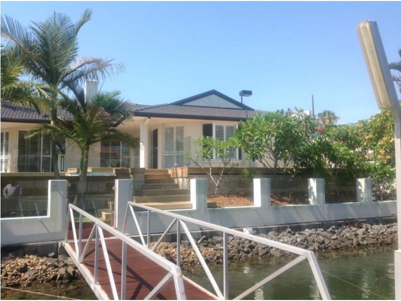 7306 BAYSIDE CLOSE, Sanctuary Cove QLD 4212