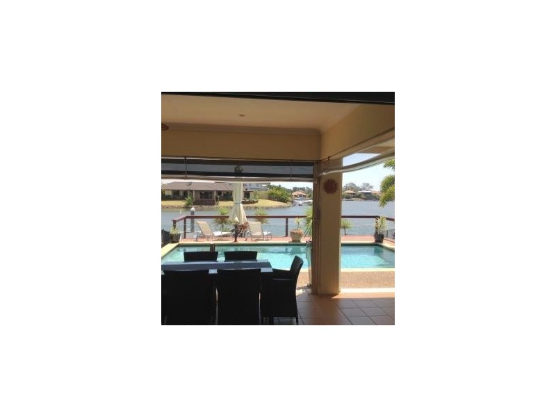 37 Leeanne Crescent, Helensvale QLD 4212