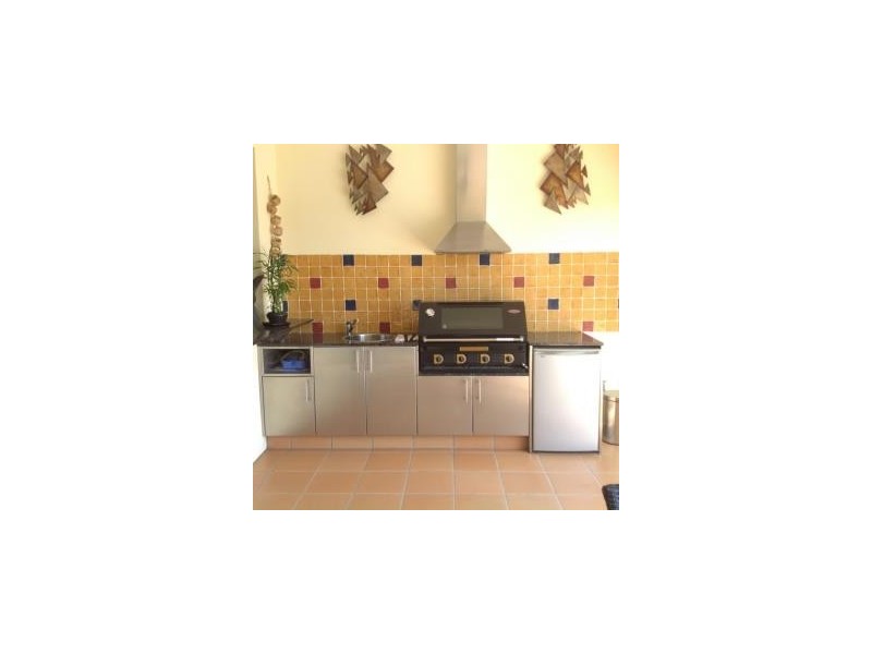 37 Leeanne Crescent, Helensvale QLD 4212