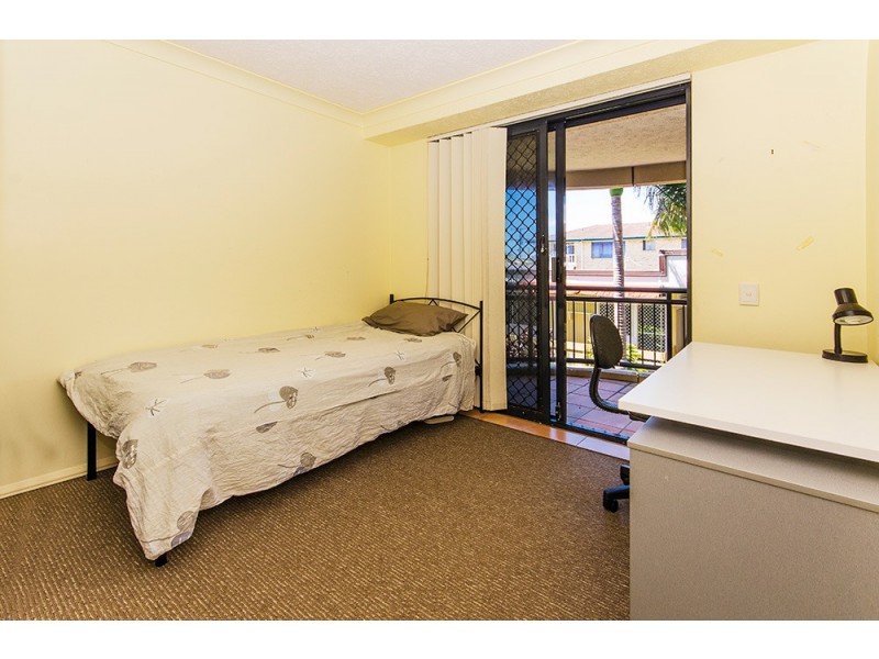 5/274 Marine Parade, Labrador QLD 4215