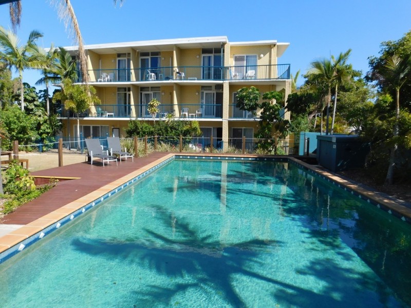 26/125 Frank Street, Labrador QLD 4215