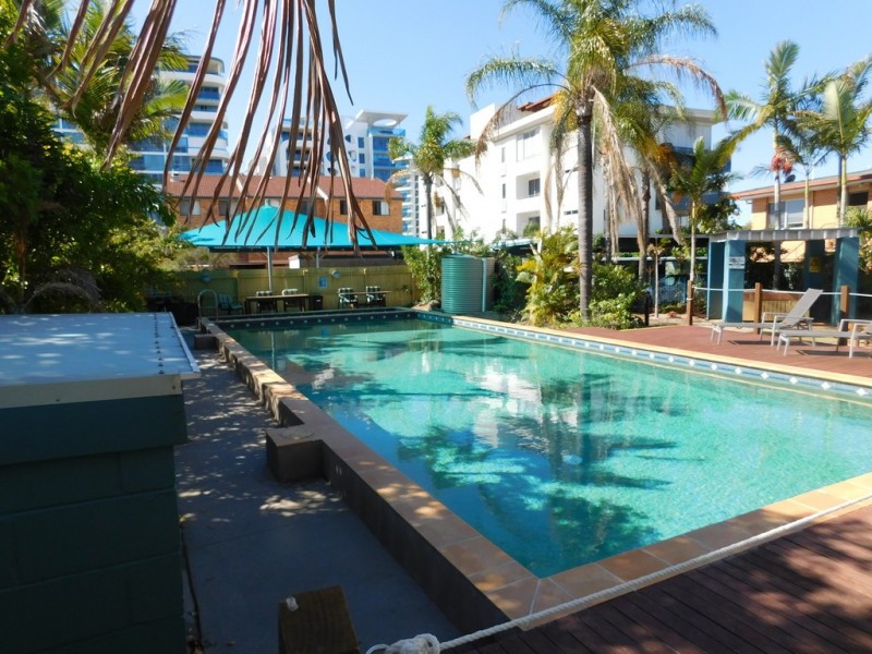 26/125 Frank Street, Labrador QLD 4215