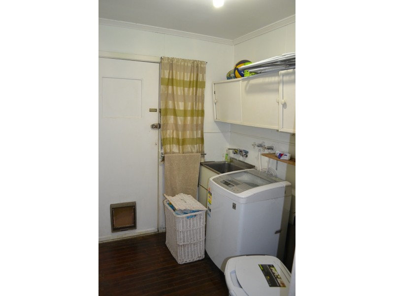 54 Parr Street, Biggera Waters QLD 4216