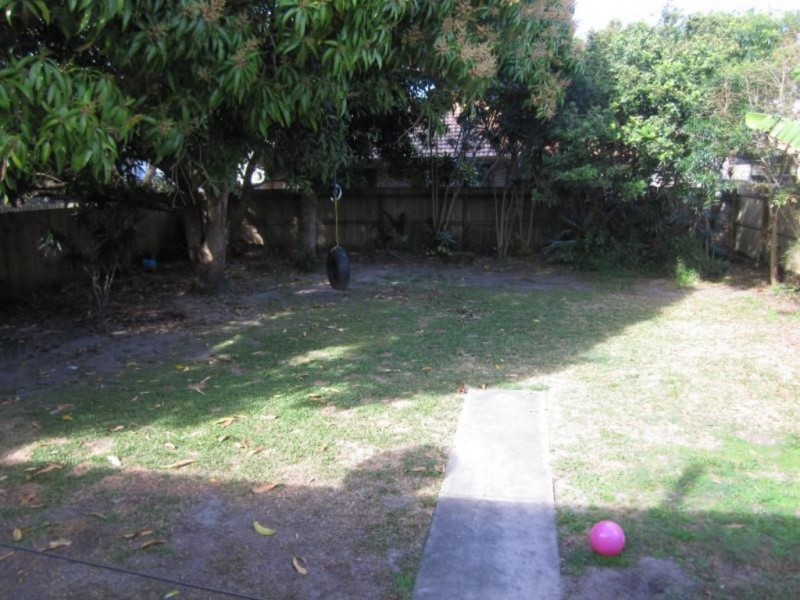 54 Parr Street, Biggera Waters QLD 4216