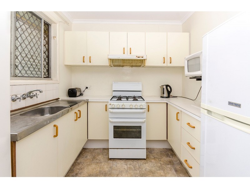 67a Muir Street, Labrador QLD 4215