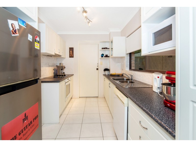 1/13 Clark Street, Biggera Waters QLD 4216