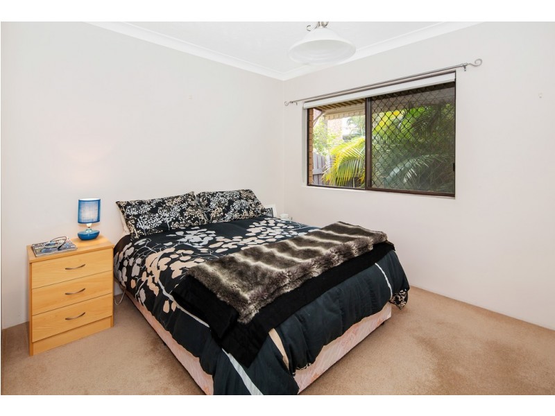 1/13 Clark Street, Biggera Waters QLD 4216