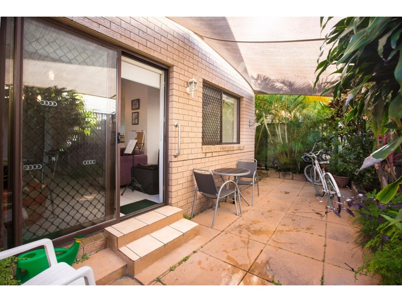1/13 Clark Street, Biggera Waters QLD 4216