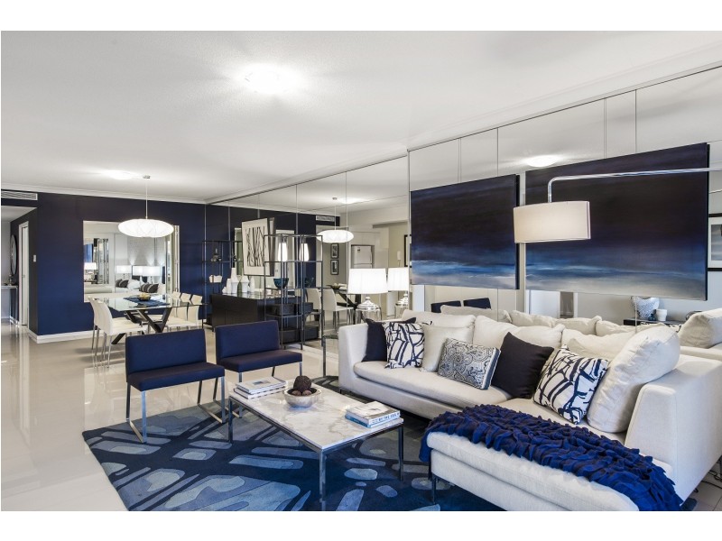43-2 Harbour Town Drive, Biggera Waters QLD 4216