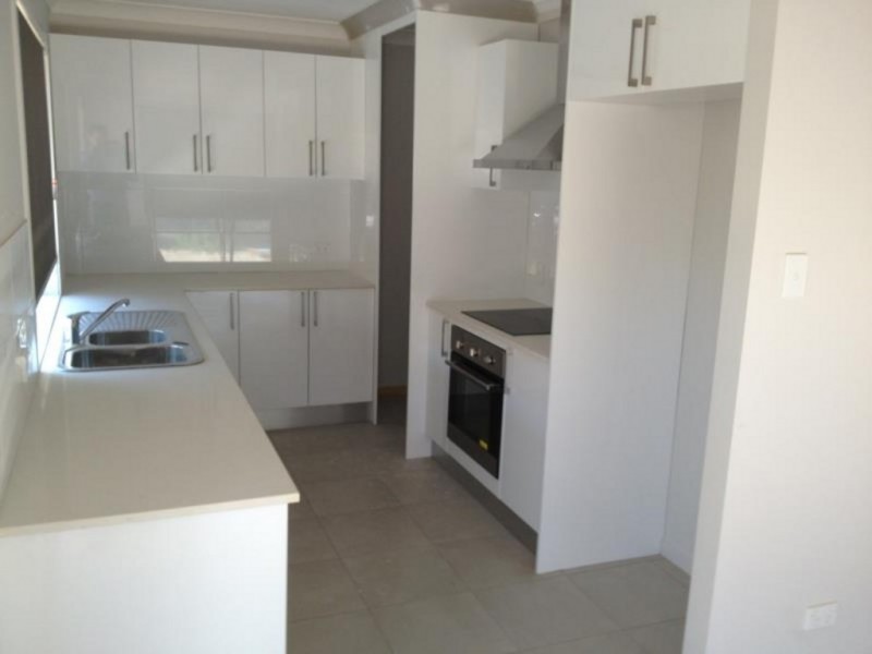 24/177 Central Street, Labrador QLD 4215