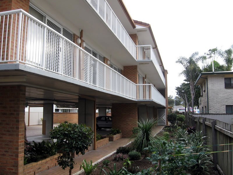 18/4 BRIGHTON ST, Biggera Waters QLD 4216