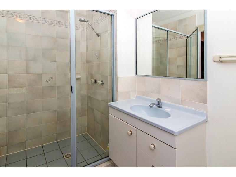 10/40 Little Norman Street, Southport QLD 4215