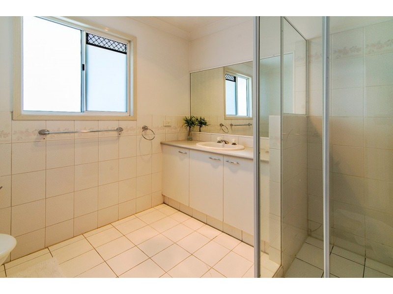 23/20 Huth Street, Labrador QLD 4215
