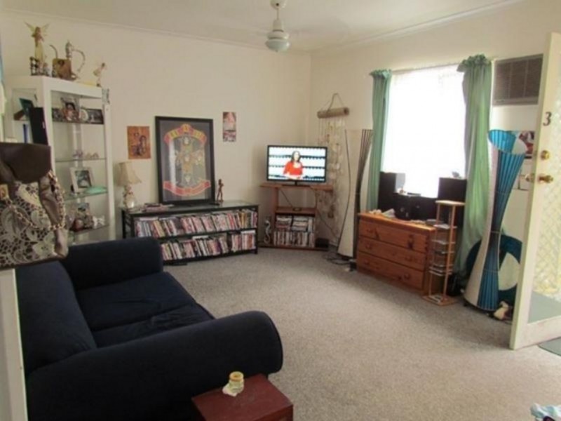 3/5 Proud Street, Labrador QLD 4215