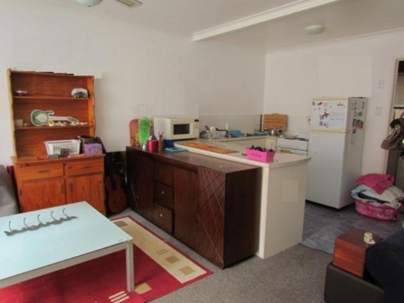 3/5 Proud Street, Labrador QLD 4215