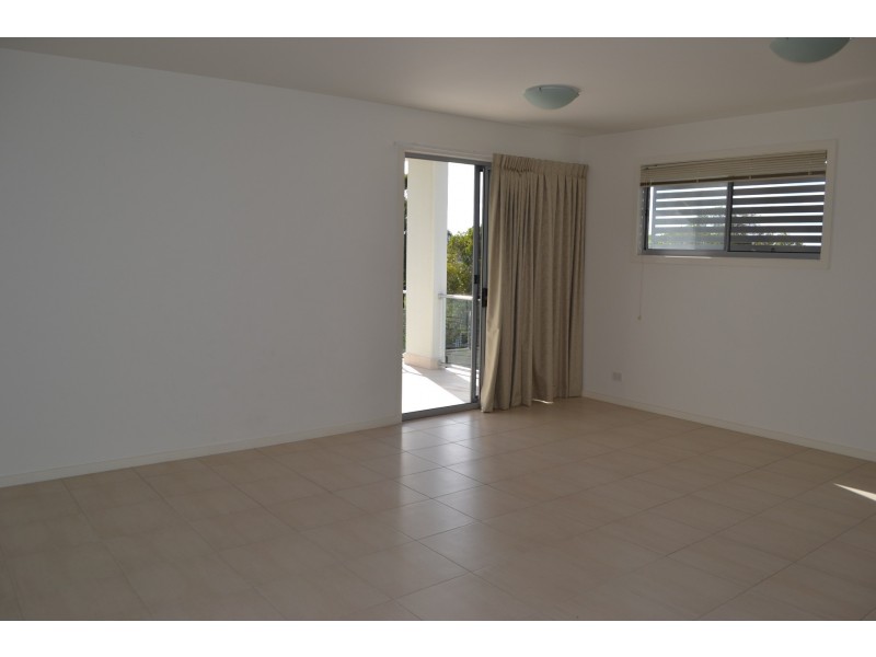 10/31 Loder St, Biggera Waters QLD 4216