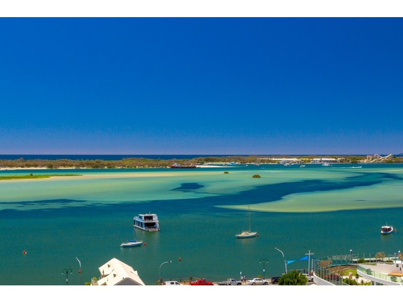 Labrador QLD 4215