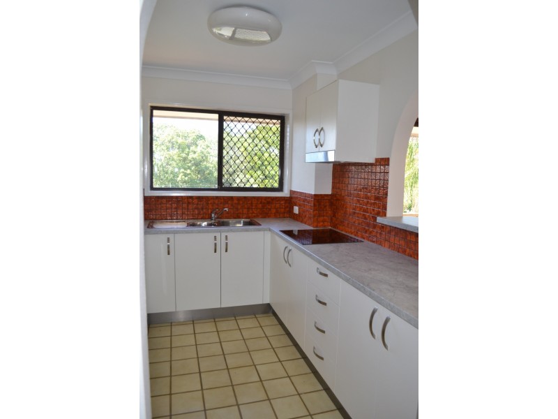 11/6 Broad Street, Labrador QLD 4215