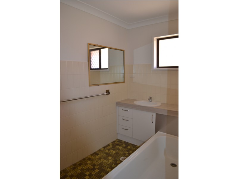 11/6 Broad Street, Labrador QLD 4215