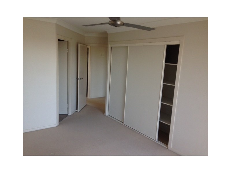 1/15 Ashbourne Terrace, Biggera Waters QLD 4216