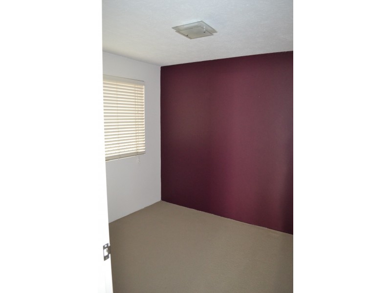 1/164 Frank Street, Labrador QLD 4215