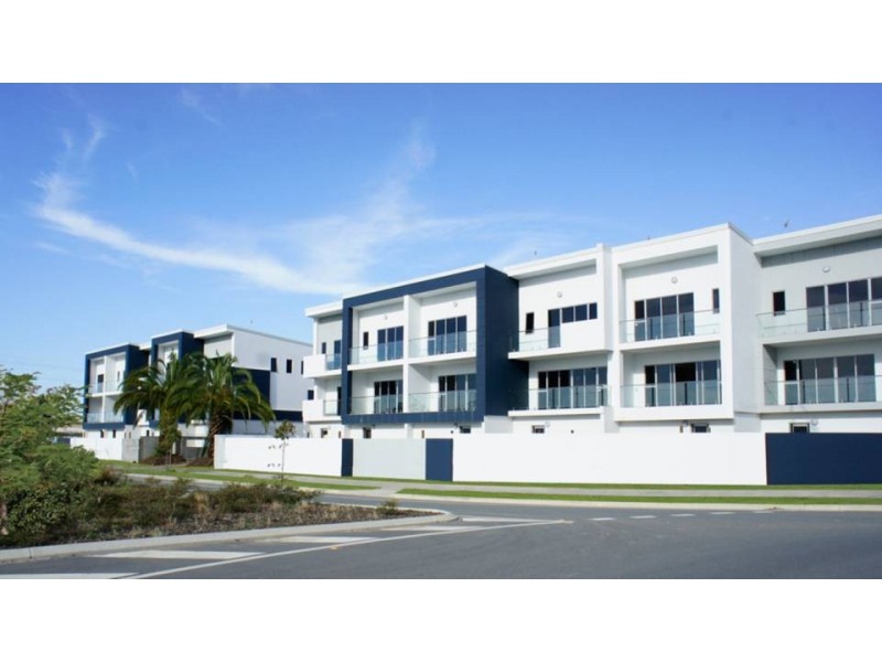 Hope Island QLD 4212