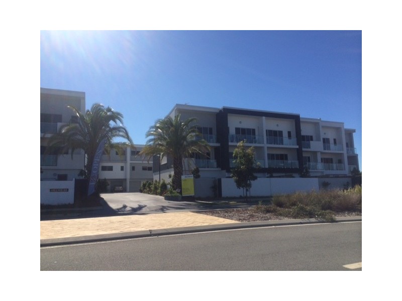 Hope Island QLD 4212