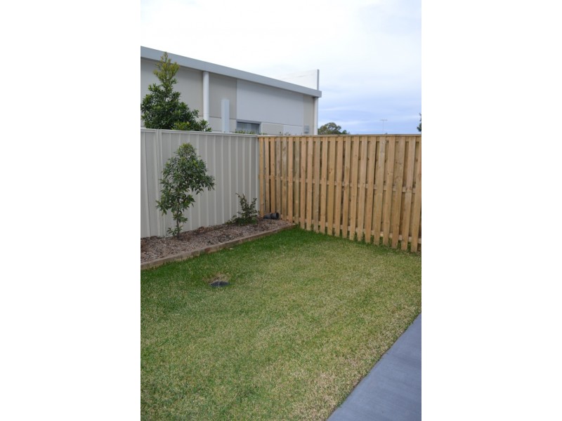 Hope Island QLD 4212